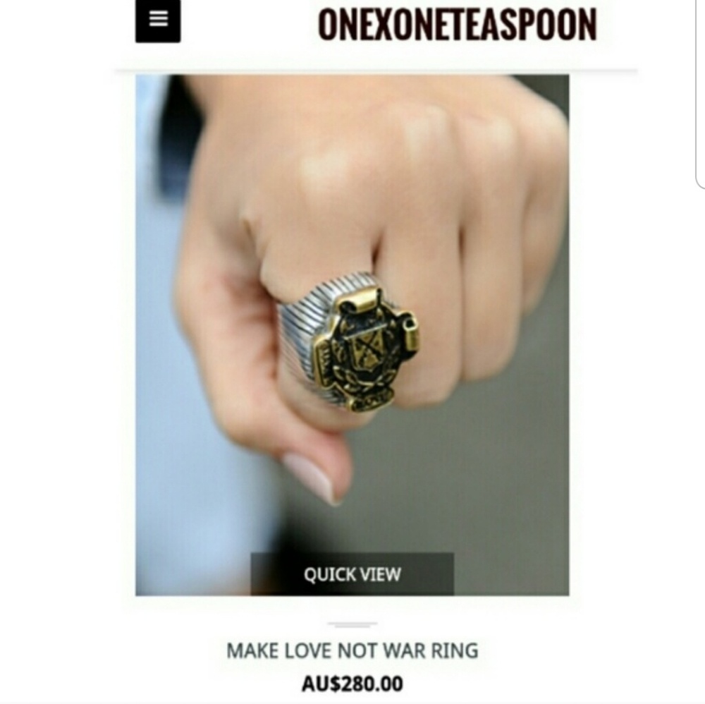 ONE TEASPOON NWT Make Love Not War Ring